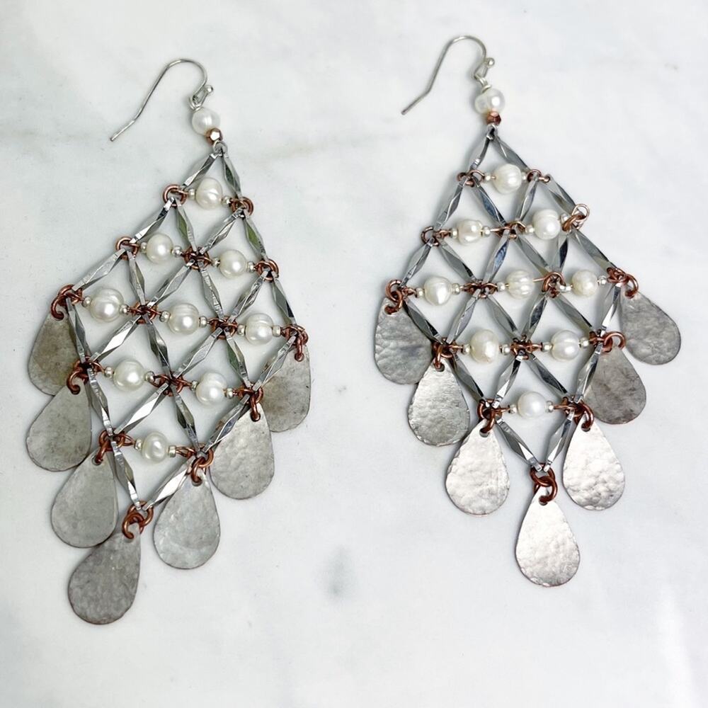 VINTAGE HANDMADE Hammered Silver Pearl Earrings